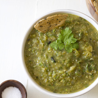 roasted tomatillo salsa mexican dip