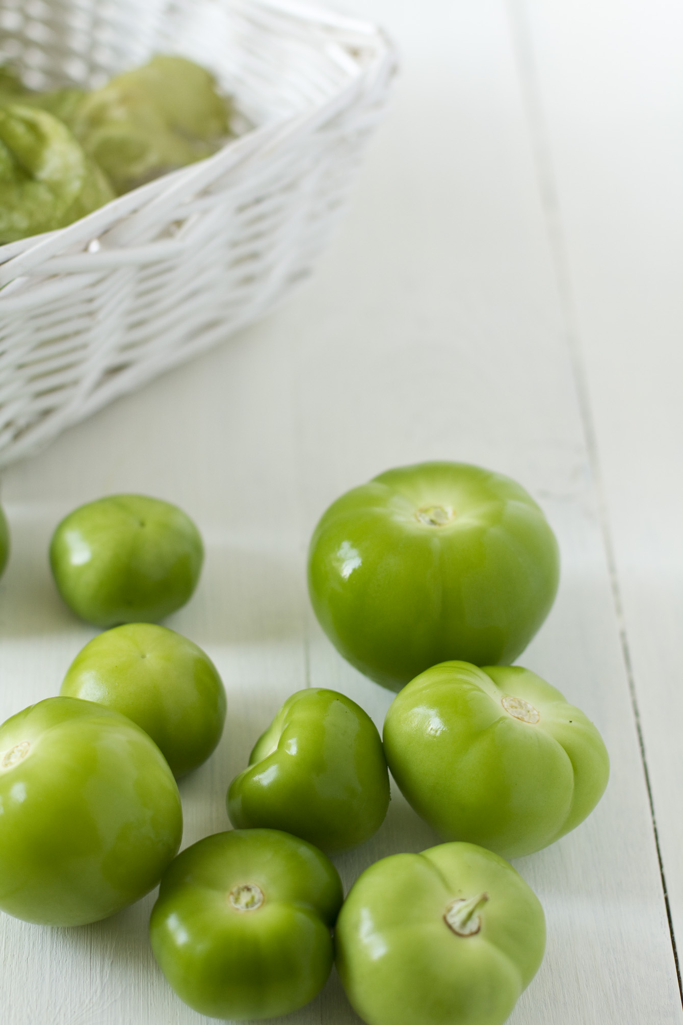 roasted tomatillo salsa