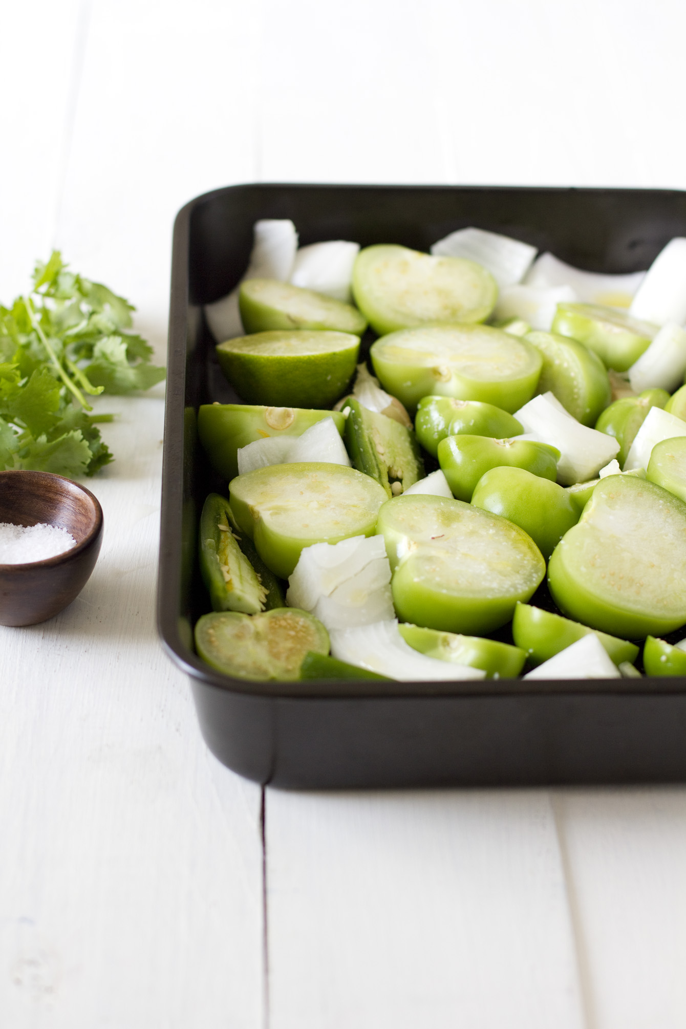 roasted tomatillo salsa