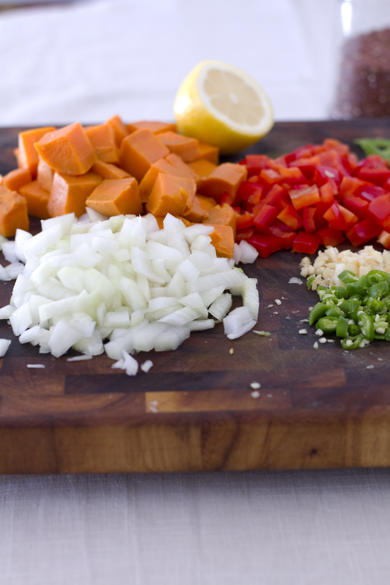 spicy-sweetpotato-quinoa-bowl