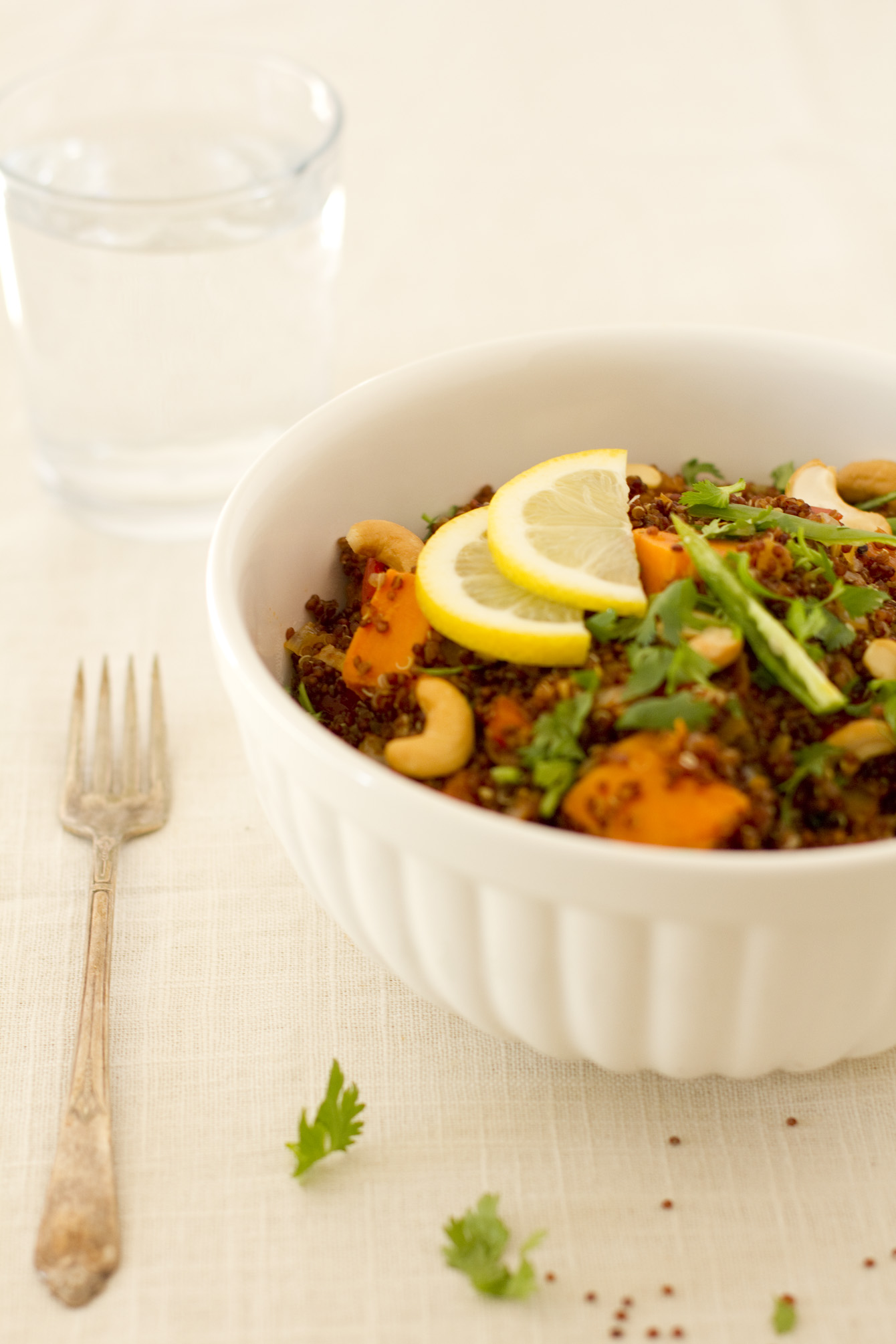 spicy-sweetpotato-quinoa-bowl-07