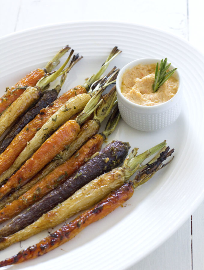 oven-roasted-maple-rosemary-glazed-carrots