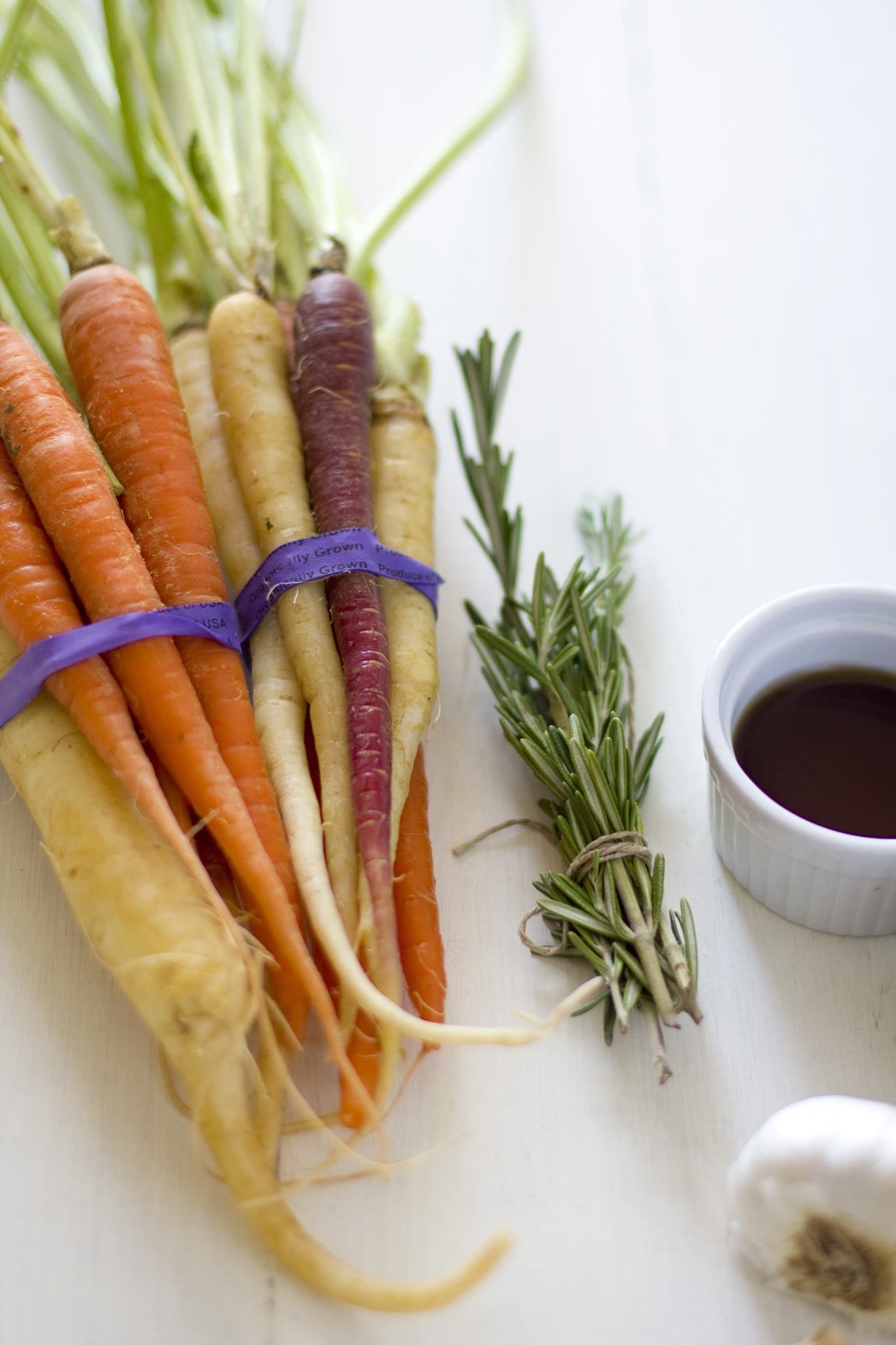 oven-roasted-maple-rosemary-glazed-carrots