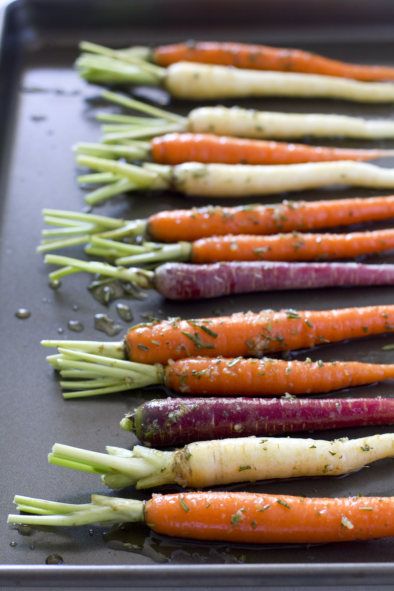 oven-roasted-maple-rosemary-glazed-carrots