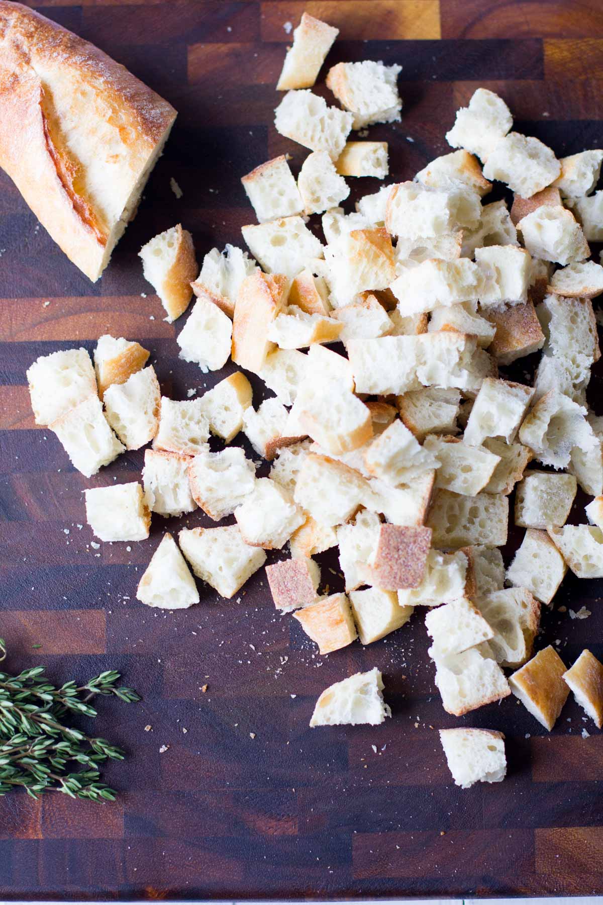 homemade garlic-thyme croutons