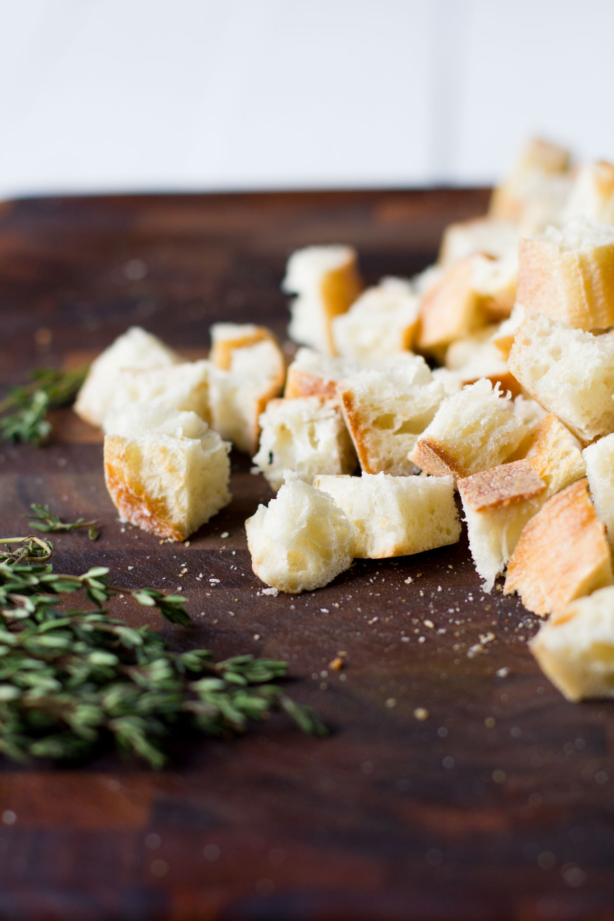 homemade garlic-thyme croutons