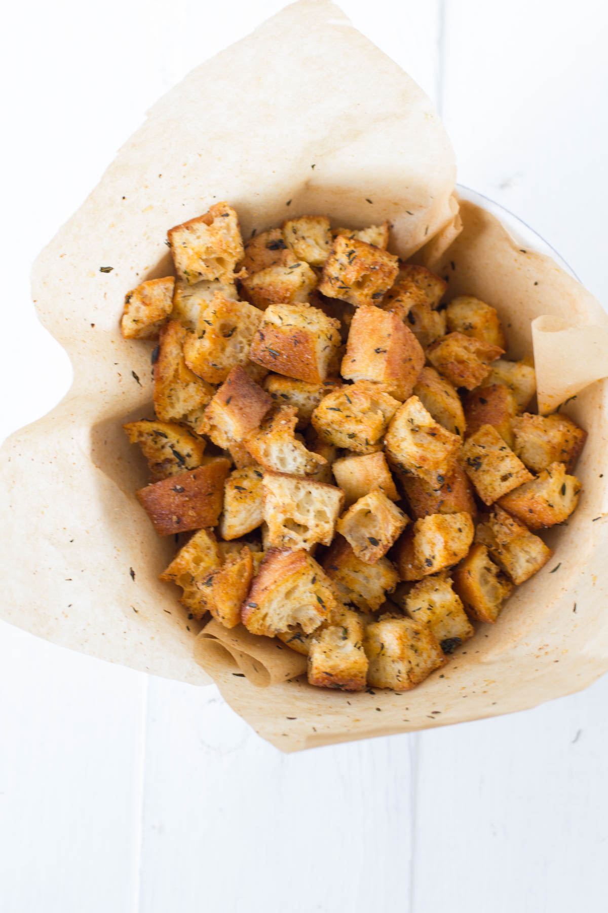 homemade garlic-thyme croutons