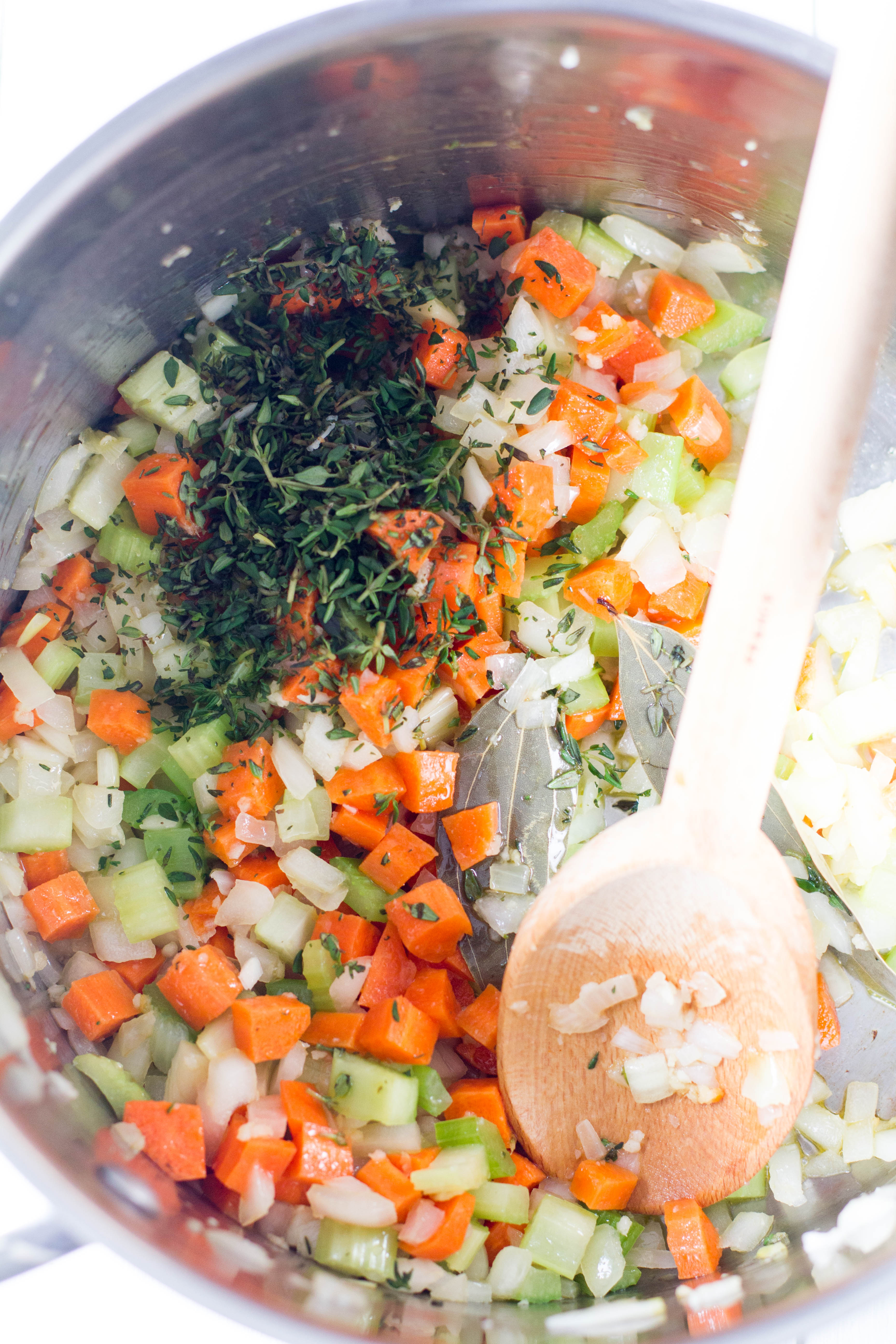 Easy Vegan Green Split Pea Soup