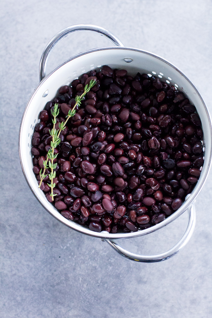 Spicy Black Bean Soup with Thyme, Garlic and Ginger