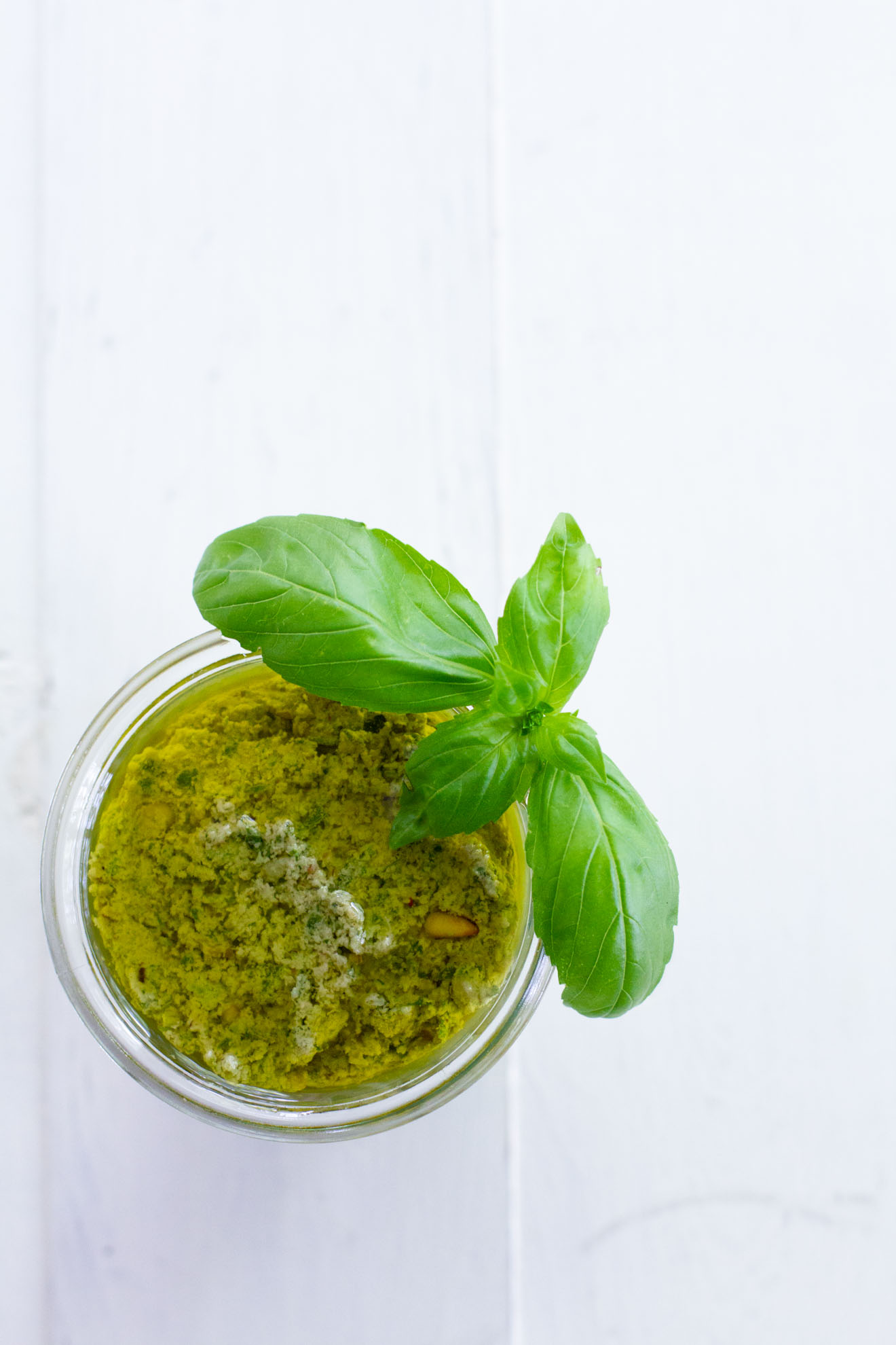 vegan basil walnut pesto