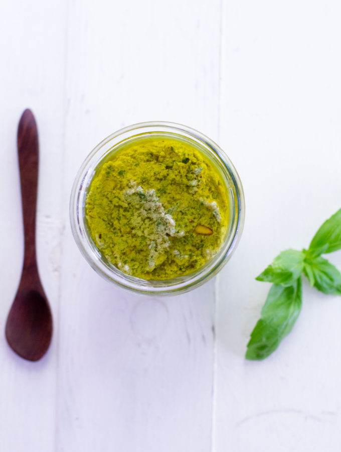 vegan basil walnut pesto